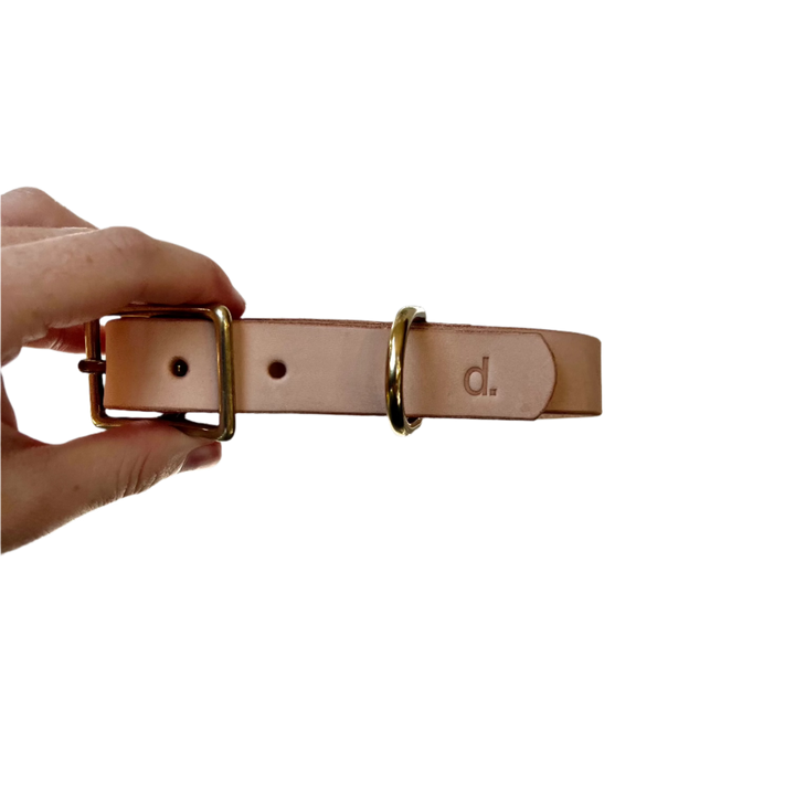 SIMPLE RAW COLLARS